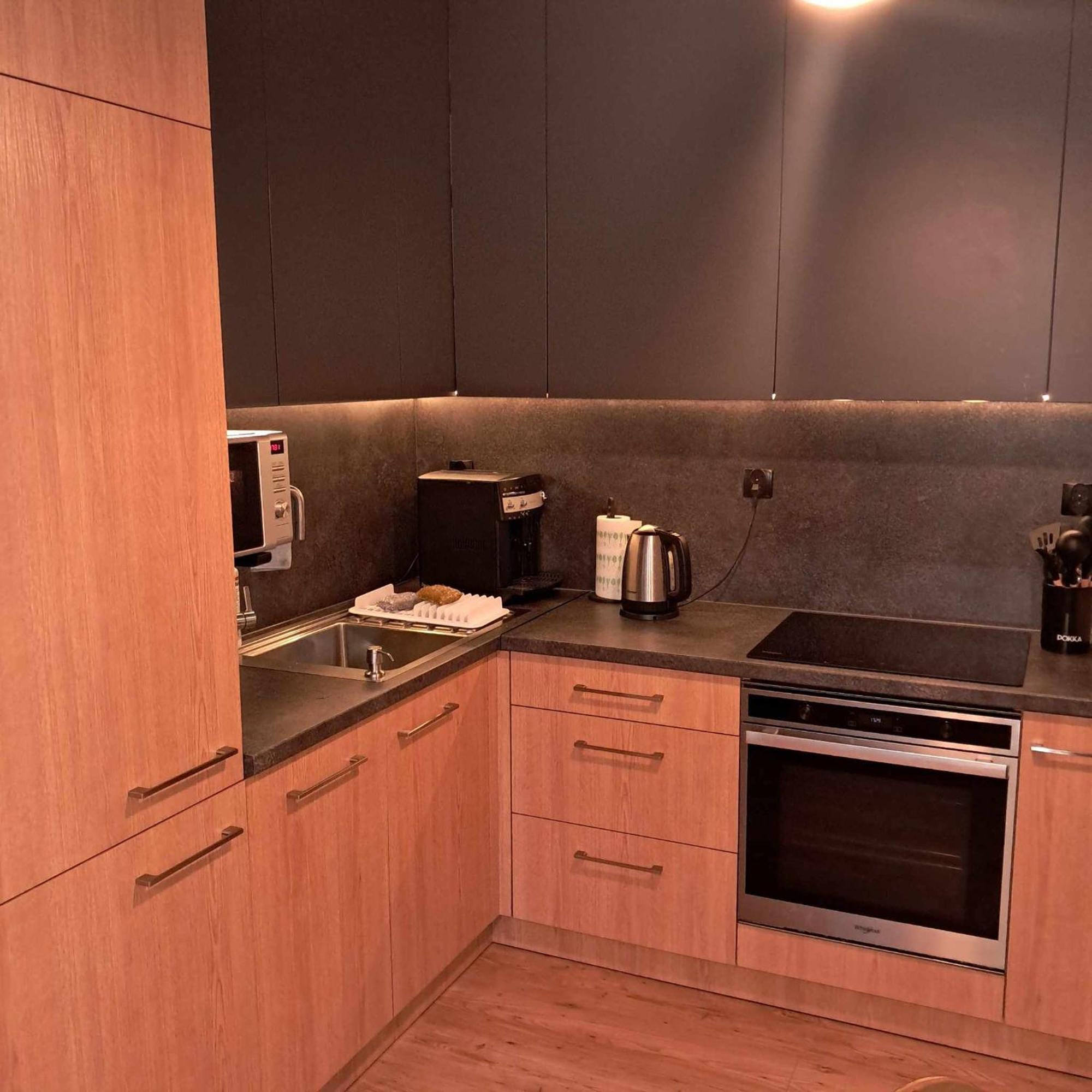 Apartament Julia 1-4 Os Starowapiennikowa 42A Z Balkonem Ze Sniadaniem Kontynentalnym Kielce Exteriér fotografie